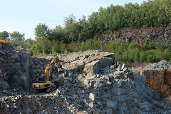 CAT330 Gewinnung